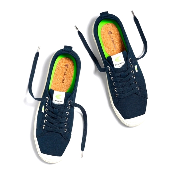 Cariuma OCA Navy Low Canvas Sneakers Unisex NIB Unisex Men's 9 Women's 10.5 - Picture 2 of 10